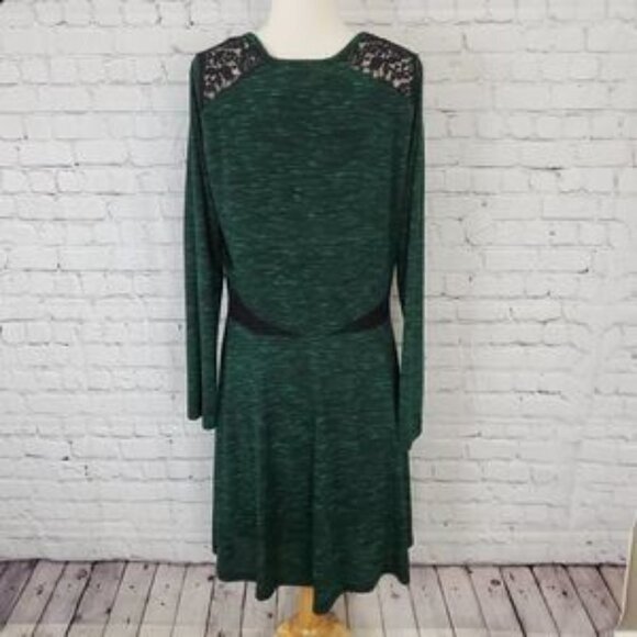 YUMI KIM 𝅺V-Neck Long Sleeve Dress Green 10 12 REVOLVE - Picture 4 of 9